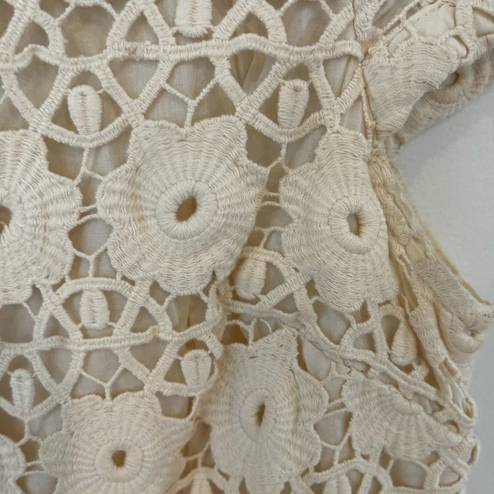 Juicy Couture eyelet cream dress size 6 - Picture 5 of 9